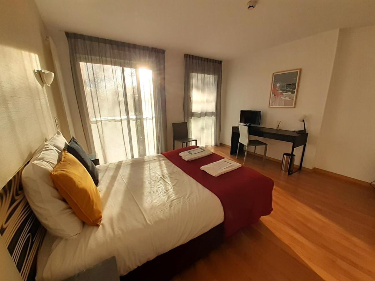 La Villa Des Golf.E.S Theix Zewnętrze zdjęcie